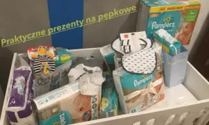 Co dać na pępkowe? Najlepsze prezenty, które zachwycą rodziców