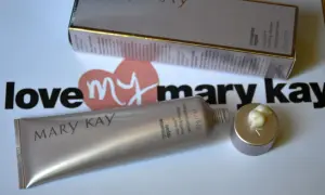 Co warto kupić z Mary Kay dla dojrzałej skóry? Oto skuteczne rozwiązania